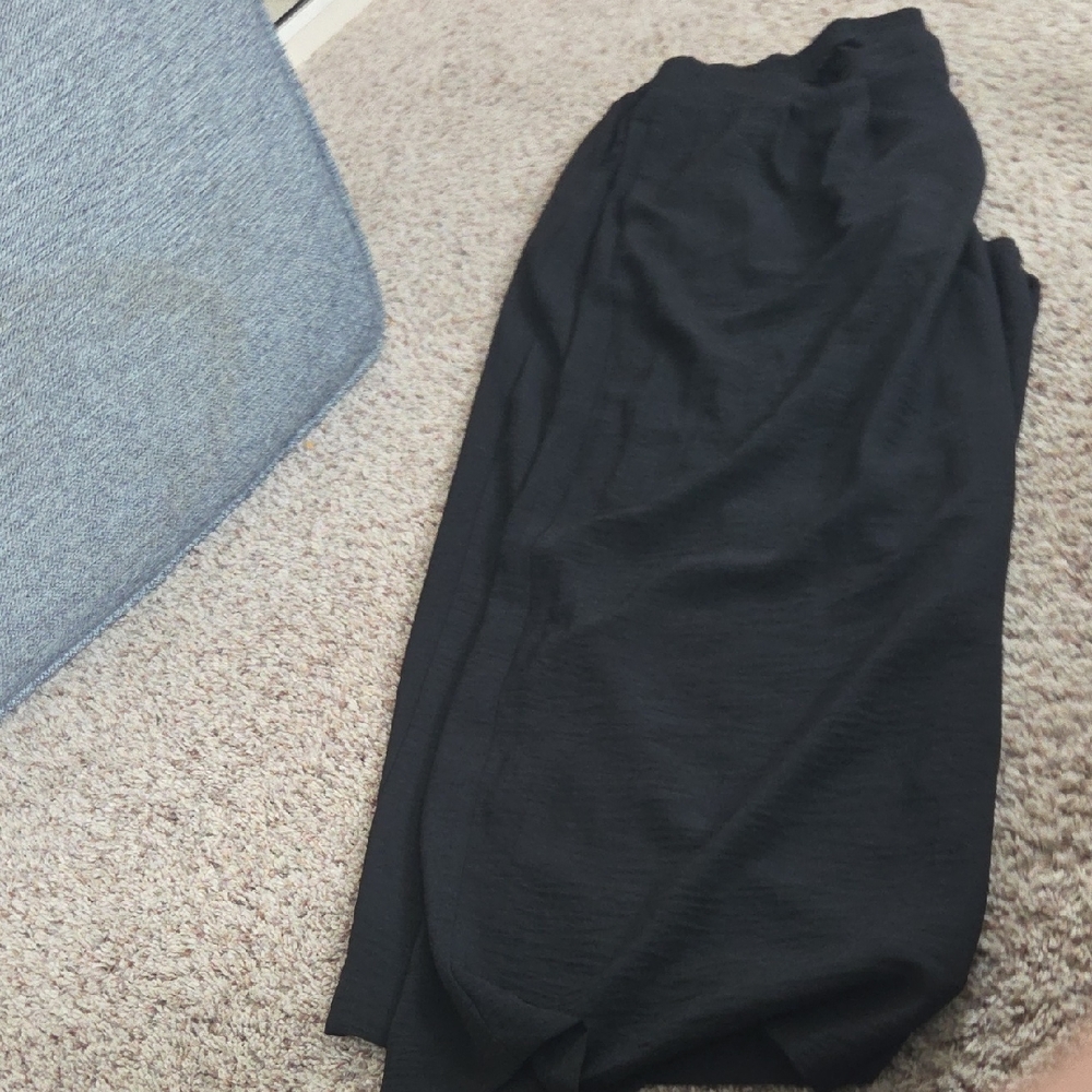 Elegant Black Women's Skirt